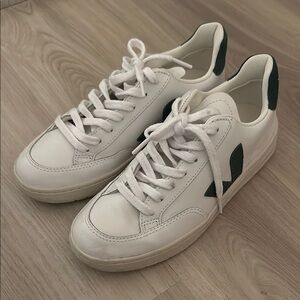 Veja White and Green Women's Sneakers